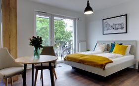 Essence Apartments Sapphire